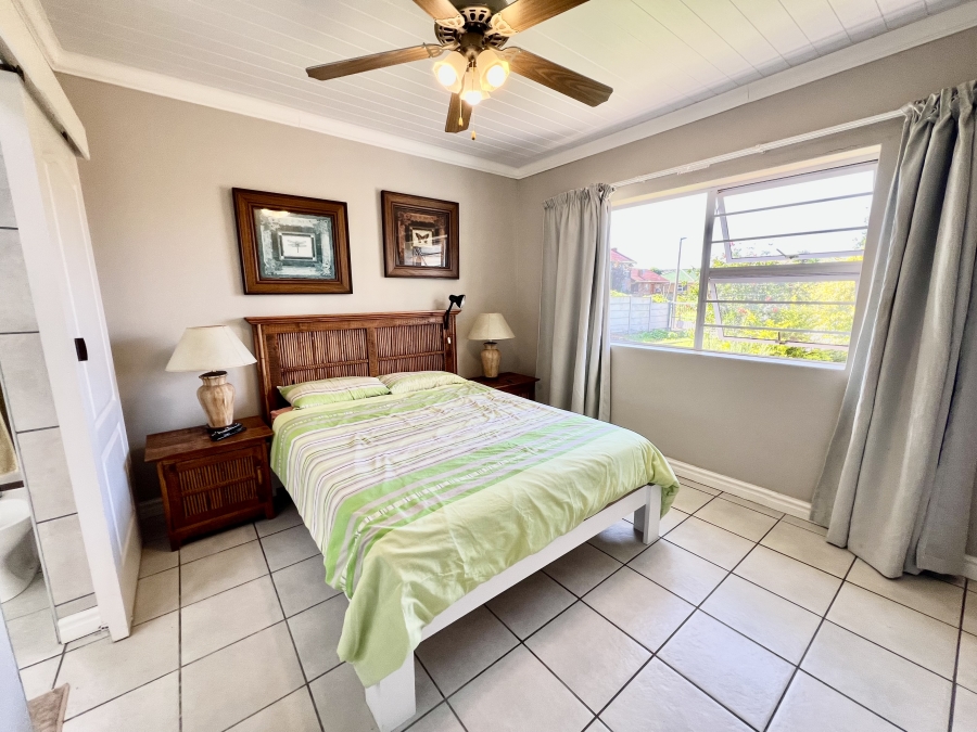 3 Bedroom Property for Sale in Stilbaai Wes Western Cape